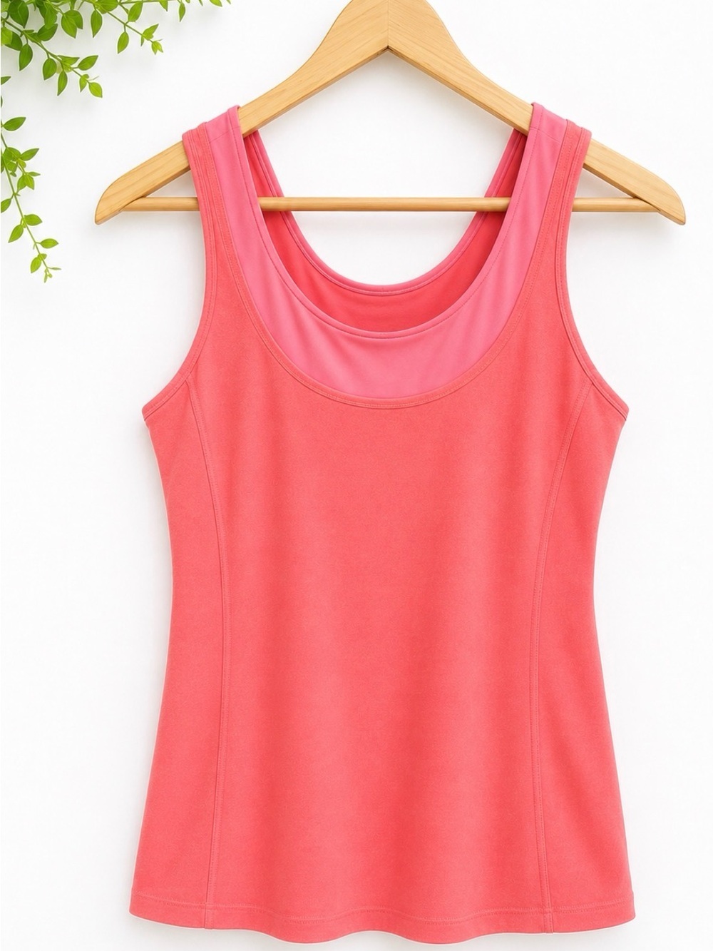 Lululemon Women's Athletic Tank Top – Size 4– Coral